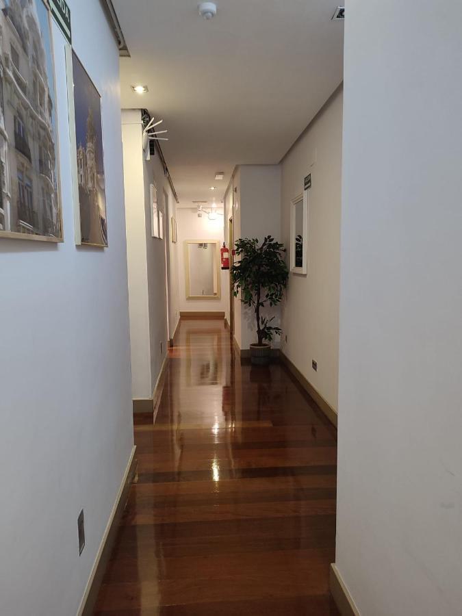 Madrid House Rooms Экстерьер фото
